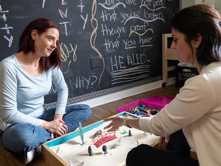 Mental Health Treatment Center & Addiction Rehab Hospital Lafayette